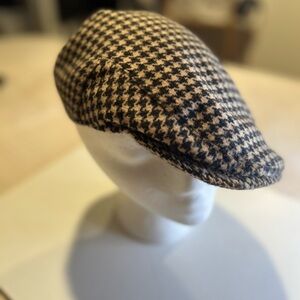 Houndstooth Flat Cap